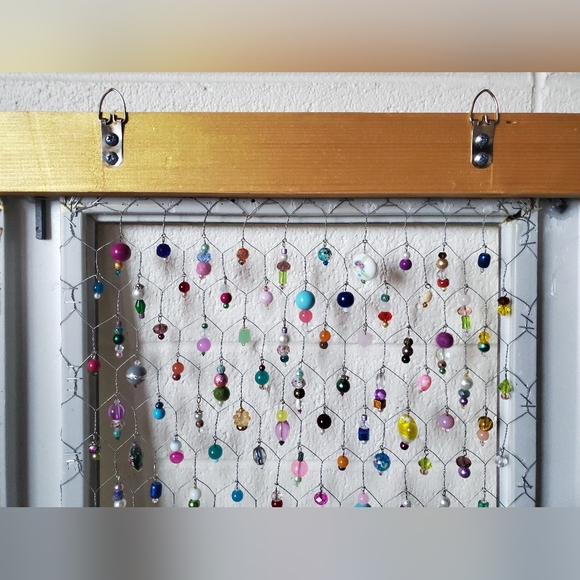 BOHO CHICKEN WIRE BEADED FRAME/WALL DECOR - Picture 9 of 10